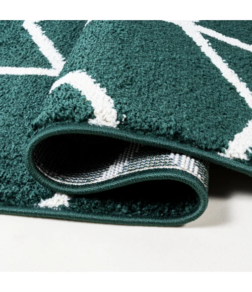 Tumbling Blocks Modern Geometric Green/White 2 ft. x 8 ft. Runner Rug