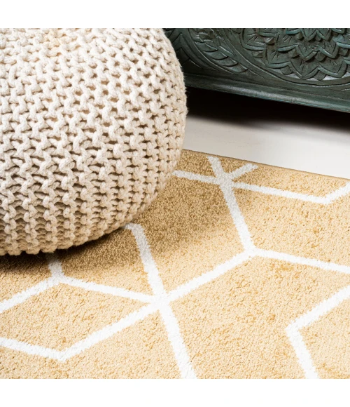 Tumbling Blocks Modern Geometric Gold/White 3 ft. x 5 ft. Area Rug