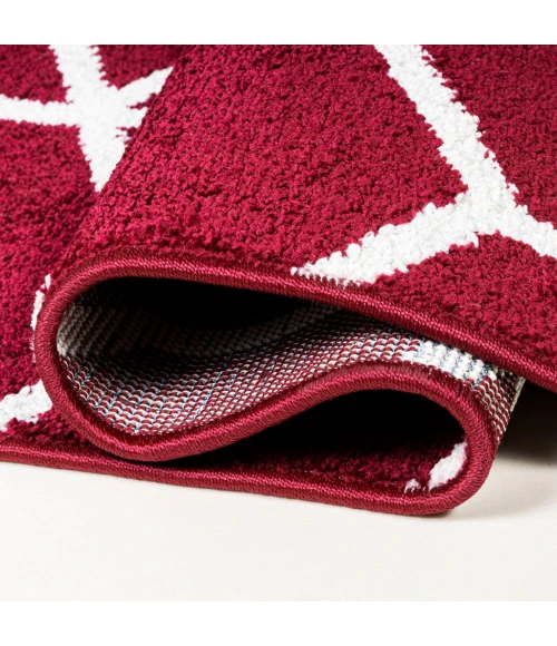 Tumbling Blocks Modern Geometric Red/White 2 ft. x 8 ft. Runner Rug