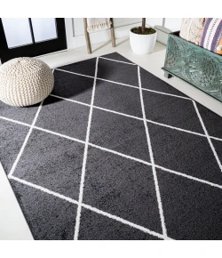 Jonathany Supersoft SEU102A Black/White Area Rug 3 ft. X 5 ft. Rectangle