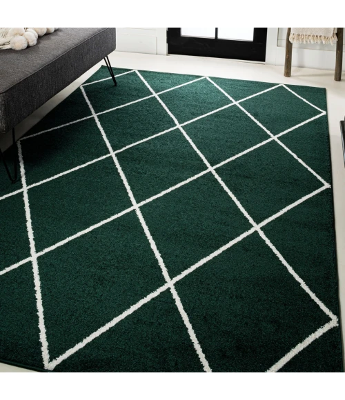 Cole Minimalist Diamond Trellis Green/White 4 ft. x 6 ft. Area Rug