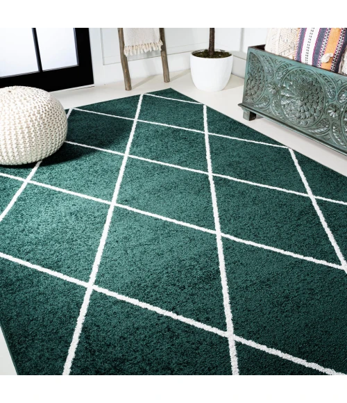 Cole Minimalist Diamond Trellis Green/White 4 ft. x 6 ft. Area Rug