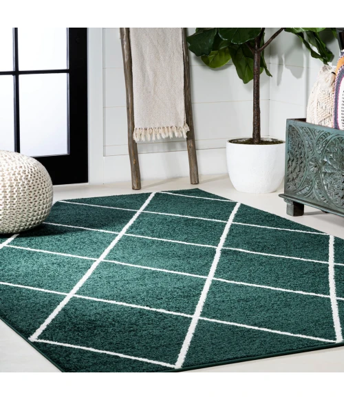 Cole Minimalist Diamond Trellis Green/White 4 ft. x 6 ft. Area Rug