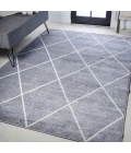 Cole Minimalist Diamond Trellis Light Gray/White 4 ft. x 6 ft. Area Rug