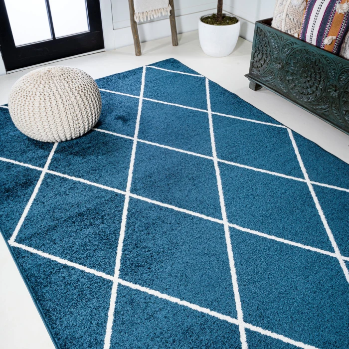 Cole Minimalist Diamond Trellis Navy/White 5 ft. x 8 ft. Area Rug