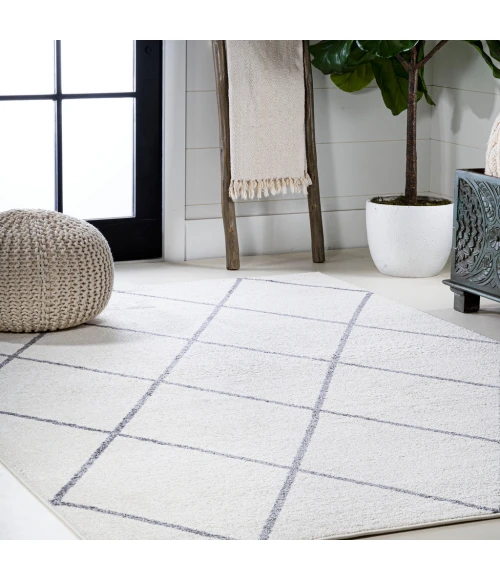 Cole Minimalist Diamond Trellis White/Gray 5 ft. x 8 ft. Area Rug