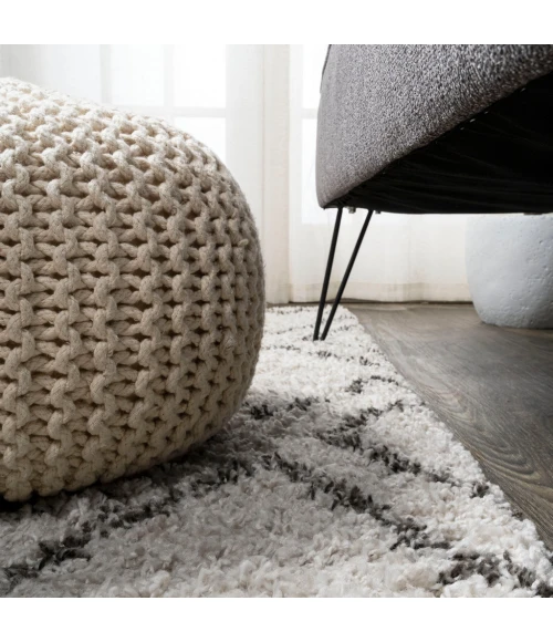 Soller Diamond Trellis Shag Beige/Dark Gray 2 ft. x 8 ft. Runner Rug