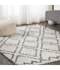 Soller Diamond Trellis Shag Beige/Dark Gray 8 ft. x 10 ft. Area Rug