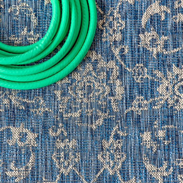 Tela Bohemian Textured Weave Floral Navy/Gray 3 ft. x 5 ft. Indoor/Outdoor Area Rug