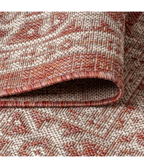 Sinjuri Medallion Textured Weave Red/Taupe 5' Square Indoor/Outdoor Area Rug