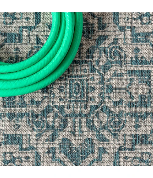 Sinjuri Medallion Textured Weave  Teal Blue/Gray 9 ft. x 12 ft. Indoor/Outdoor Area Rug