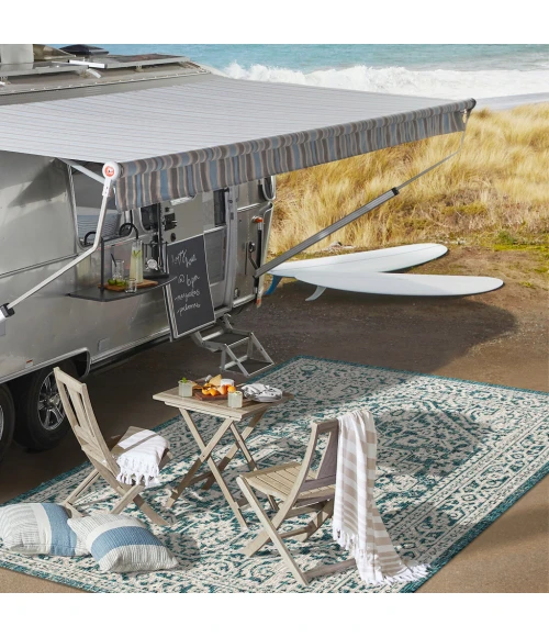 Sinjuri Medallion Textured Weave  Teal Blue/Gray 2 ft. x 10 ft. Indoor/Outdoor Runner Rug