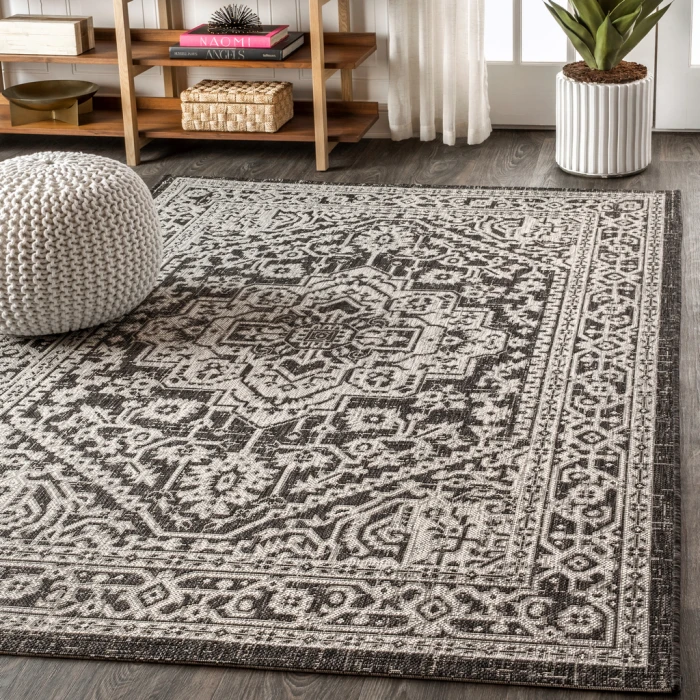 Sinjuri Medallion Textured Weave Gray/Black 8 ft. x 10 ft. Indoor/Outdoor Area Rug