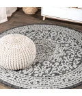 Sinjuri Medallion Textured Weave Gray/Black 5' Round Indoor/Outdoor Area Rug