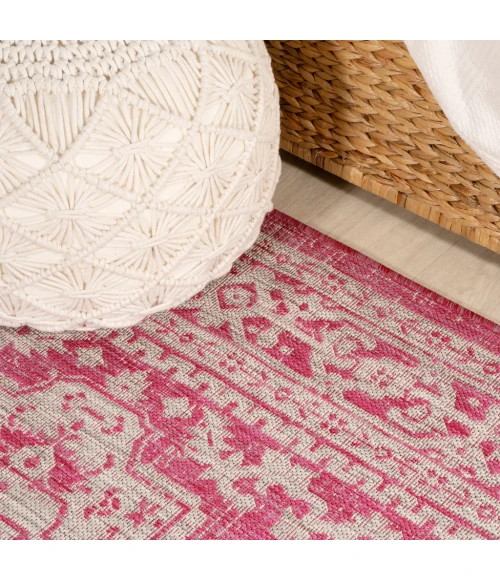 Sinjuri Medallion Textured Weave Fuchsia/Light Gray 5' Square Indoor/Outdoor Area Rug