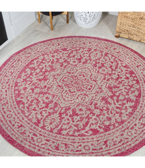 Sinjuri Medallion Textured Weave Fuchsia/Light Gray 5' Round Indoor/Outdoor Area Rug