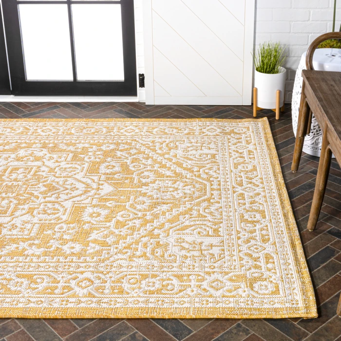 Sinjuri Medallion Textured Weave Yellow/Cream 3 ft. x 5 ft. Indoor/Outdoor Area Rug