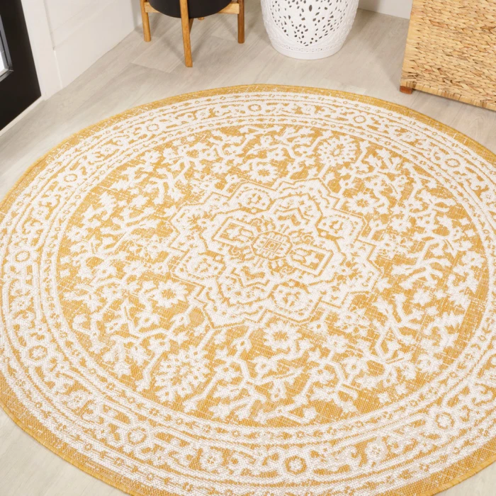 Sinjuri Medallion Textured Weave Yellow/Cream 5' Round Indoor/Outdoor Area Rug