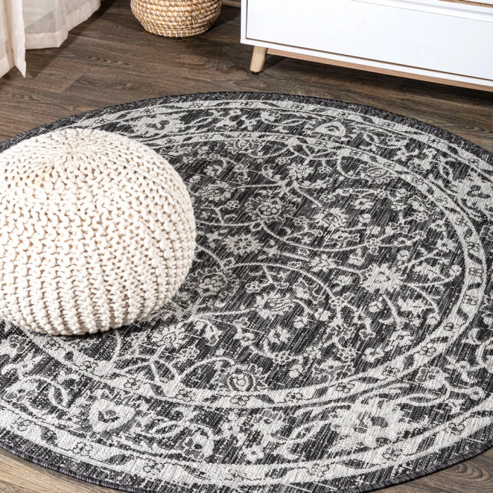Palazzo Vine and Border Textured Weave Black/Gray 5' Round Indoor/Outdoor Area Rug