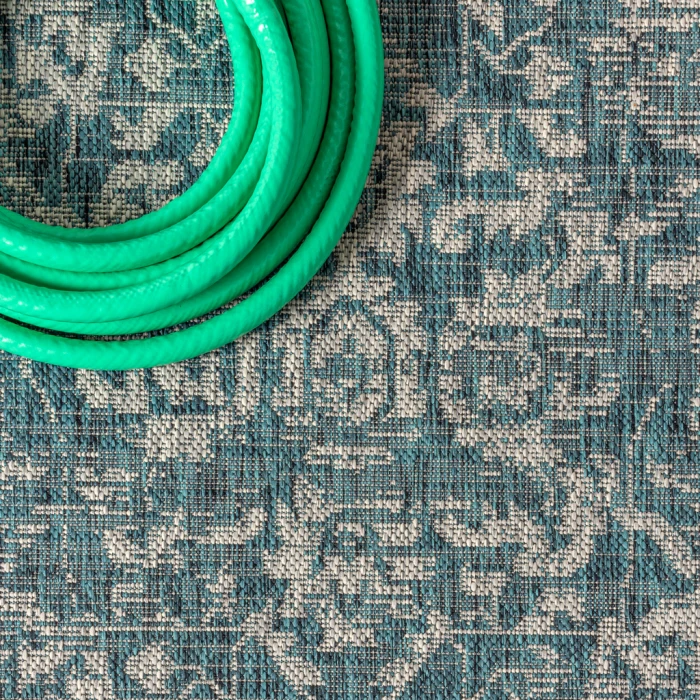 Malta Bohemian Medallion Textured Weave Teal/Gray 4 ft. x 6 ft. Indoor/Outdoor Area Rug