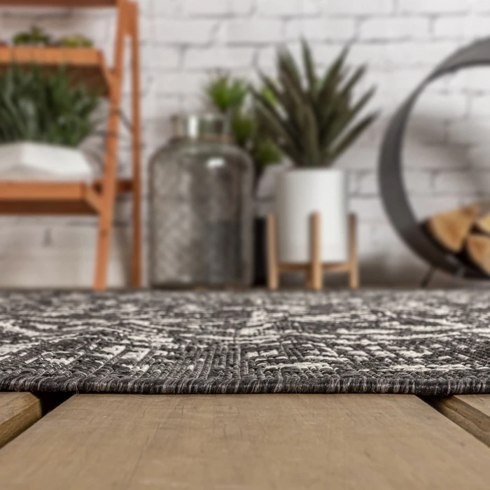 Jonathan Y SANTA MONICA Black SMB104C 6ft.7in. Square Rug