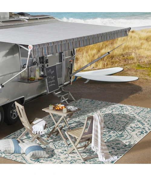 Estrella Bohemian Medallion Textured Weave Teal/Gray 5' Square Indoor/Outdoor Area Rug