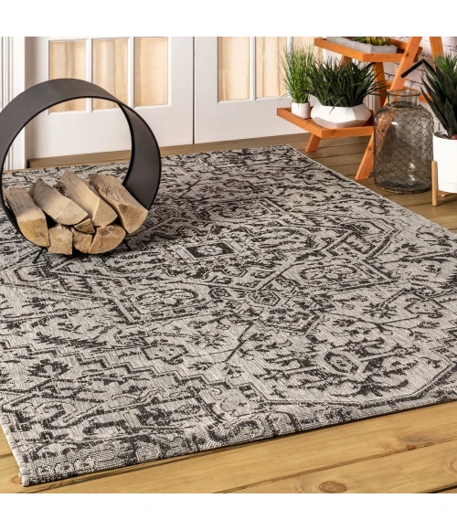 Estrella Bohemian Medallion Textured Weave Black/Gray 3 ft. x 5 ft. Indoor/Outdoor Area Rug