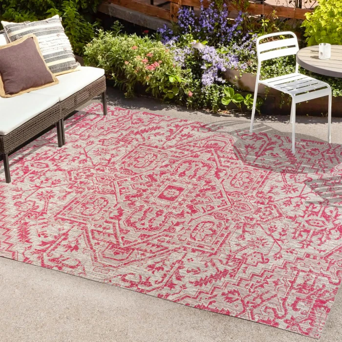 Estrella Bohemian Medallion Textured Weave Light Gray/Fuchsia 4 ft. x 6 ft. Indoor/Outdoor Area Rug