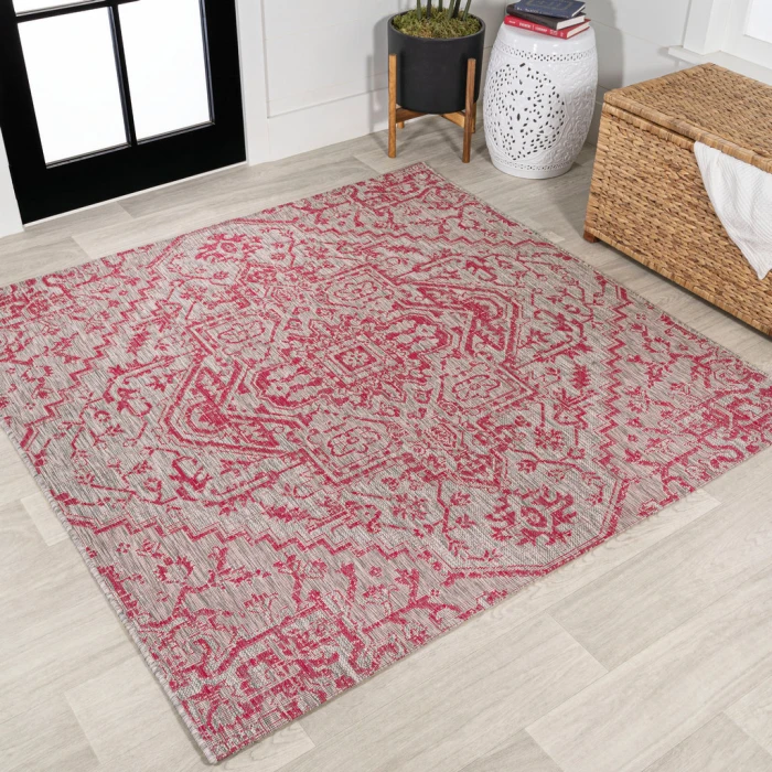 Estrella Bohemian Medallion Textured Weave Light Gray/Fuchsia 5' Square Indoor/Outdoor Area Rug