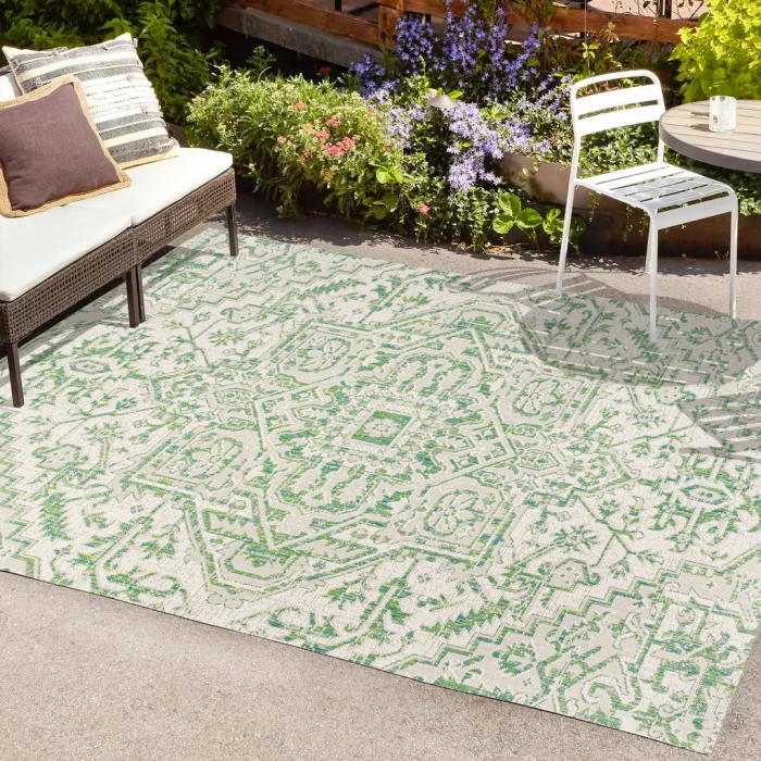 Estrella Bohemian Medallion Textured Weave Green/Cream 3 ft. x 5 ft. Indoor/Outdoor Area Rug
