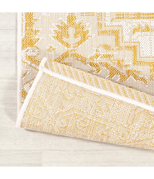 Estrella Bohemian Medallion Textured Weave Cream/Yellow 5' Round Indoor/Outdoor Area Rug