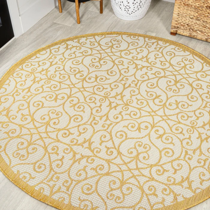Madrid Vintage Filigree Textured Weave Cream/Yellow 5' Round Indoor/Outdoor Area Rug