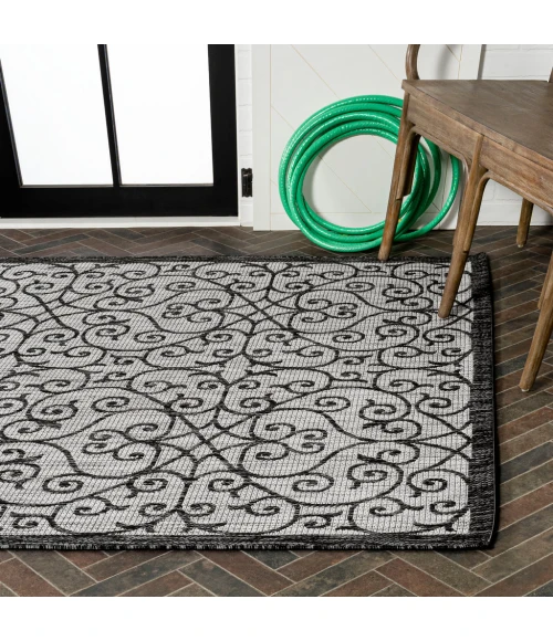 Madrid Vintage Filigree Textured Weave Light Gray/Black 5 ft. x 8 ft. Indoor/Outdoor Area Rug