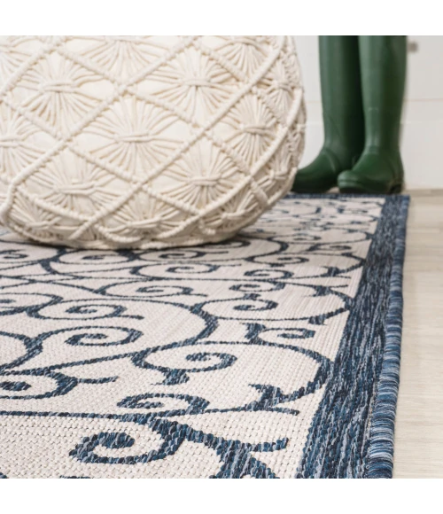 Madrid Vintage Filigree Textured Weave Blue/Cream 5' Square Indoor/Outdoor Area Rug