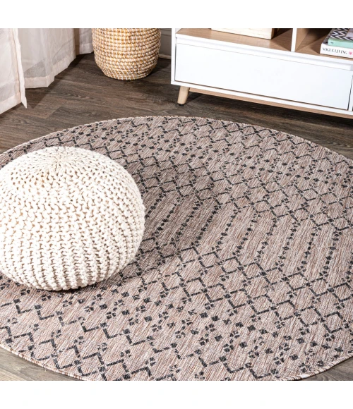 Ourika Moroccan Geometric Textured Weave Natural/Black 5' Round Indoor/Outdoor Area Rug
