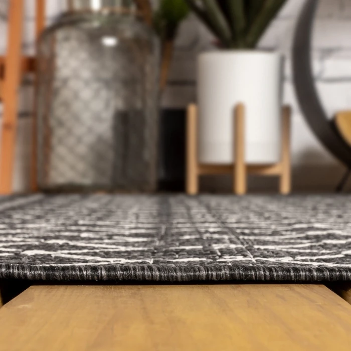 Jonathan Y SANTA MONICA Black SMB108F 3ft.-11in. Square Rug