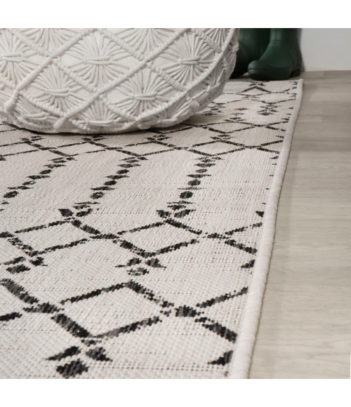 Ourika Moroccan Geometric Textured Weave Cream/Black 5' Square Indoor/Outdoor Area Rug