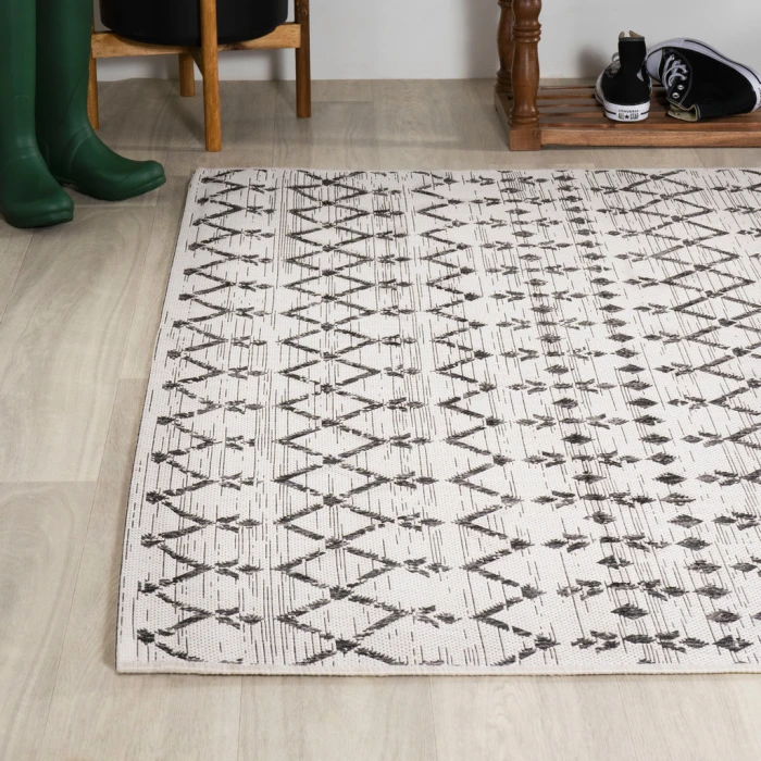Ourika Moroccan Geometric Textured Weave Cream/Black 5 ft. x 8 ft. Indoor/Outdoor Area Rug