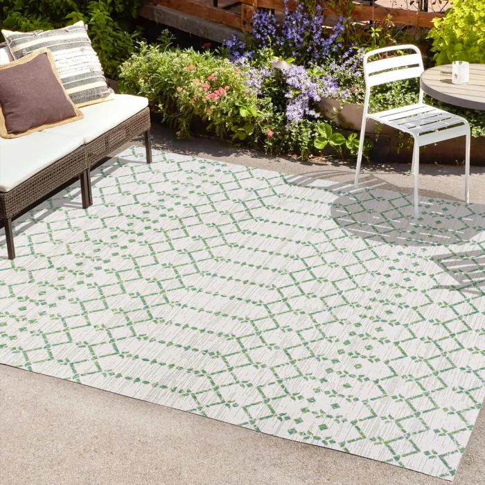 Ourika Moroccan Geometric Textured Weave Green/Ivory 4 ft. x 6 ft. Indoor/Outdoor Area Rug