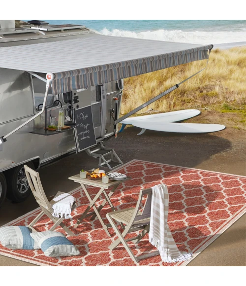 Trebol Moroccan Trellis Textured Weave Red/Beige 2 ft. x 8 ft. Indoor/Outdoor Runner Rug