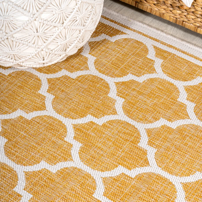 Trebol Moroccan Trellis Textured Weave Yellow/Cream 5' Round Indoor/Outdoor Area Rug