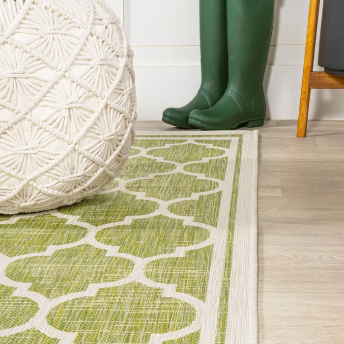 Trebol Moroccan Trellis Textured Weave Green/Cream 5' Round Indoor/Outdoor Area Rug