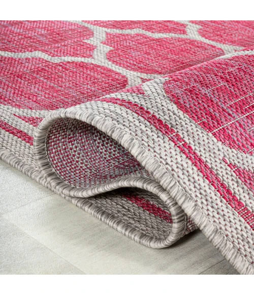 Trebol Moroccan Trellis Textured Weave Fuchsia/Light Gray 5' Square Indoor/Outdoor Area Rug
