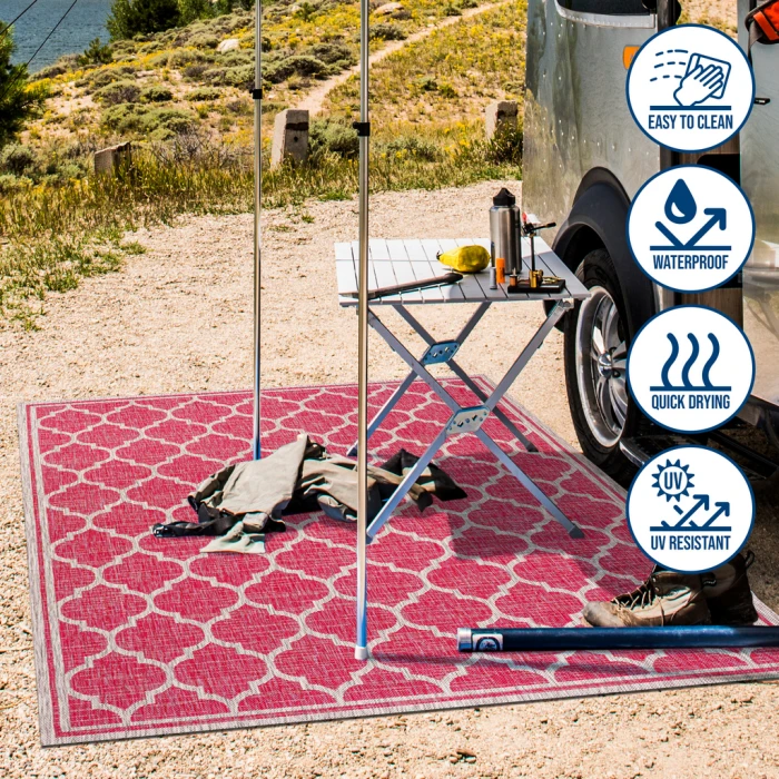 Trebol Moroccan Trellis Textured Weave Fuchsia/Light Gray 5' Square Indoor/Outdoor Area Rug