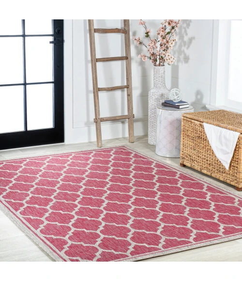 Trebol Moroccan Trellis Textured Weave Fuchsia/Light Gray 4 ft. x 6 ft. Indoor/Outdoor Area Rug
