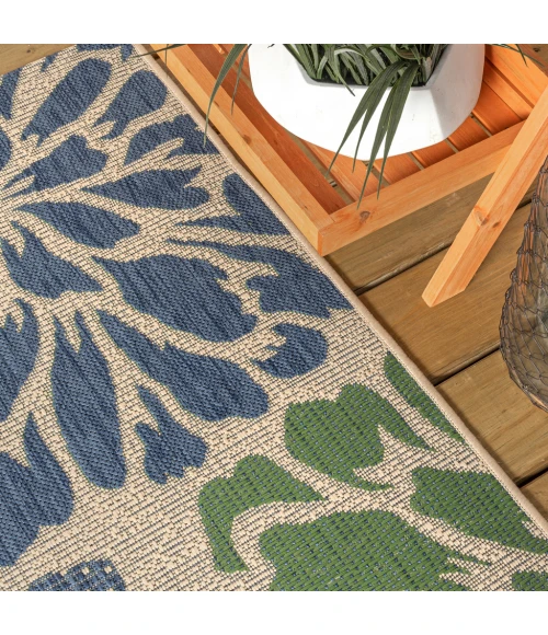 Zinnia Modern Floral Textured Weave Navy/Green 5' Square Indoor/Outdoor Area Rug