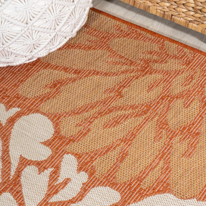Zinnia Modern Floral Textured Weave Orange/Cream 5' Round Indoor/Outdoor Area Rug