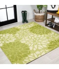 Zinnia Modern Floral Textured Weave Green/Cream 5' Square Indoor/Outdoor Area Rug