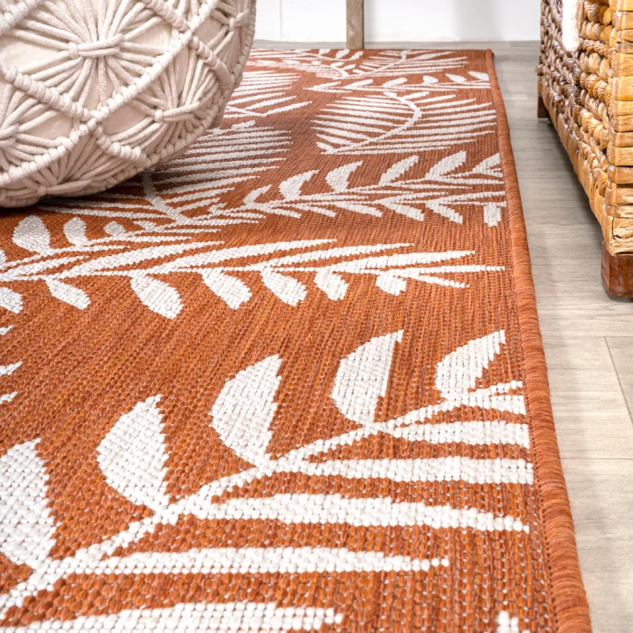 Nevis Palm Frond Orange/Cream 5' Round Indoor/Outdoor Area Rug