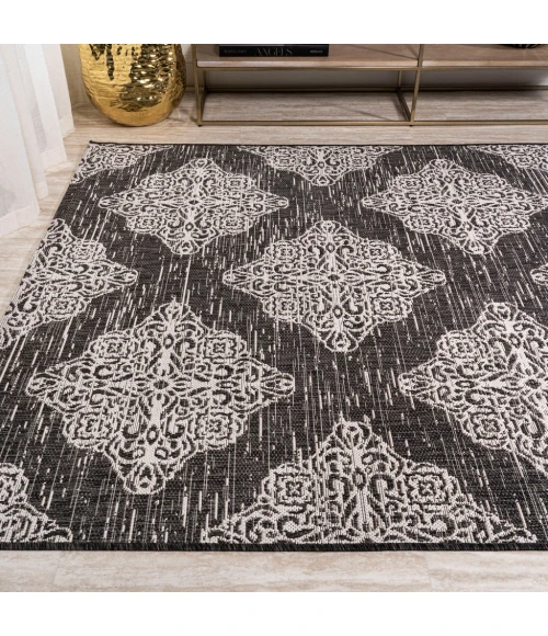 Tuscany Ornate Medallions Black/Ivory 4 ft. x 6 ft. Indoor/Outdoor Area Rug